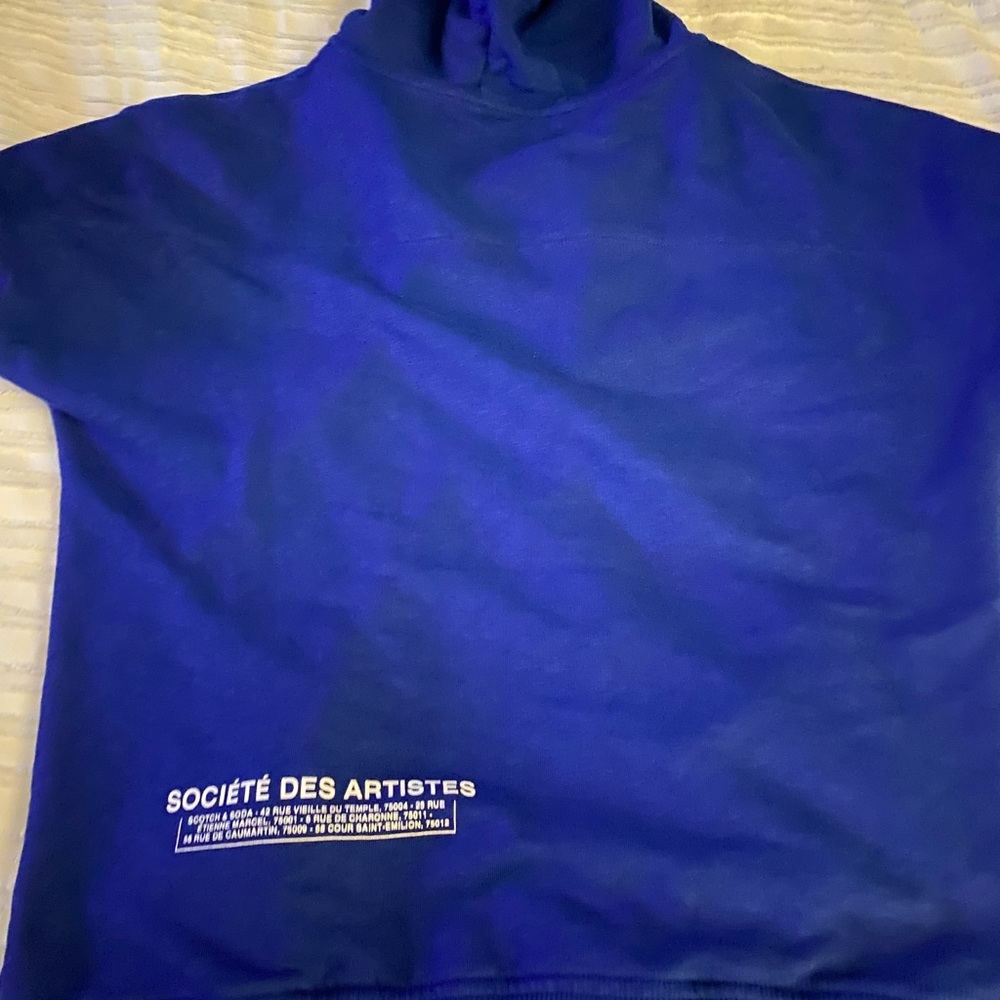 Scotch & Soda zip up hoodie. Royal blue.